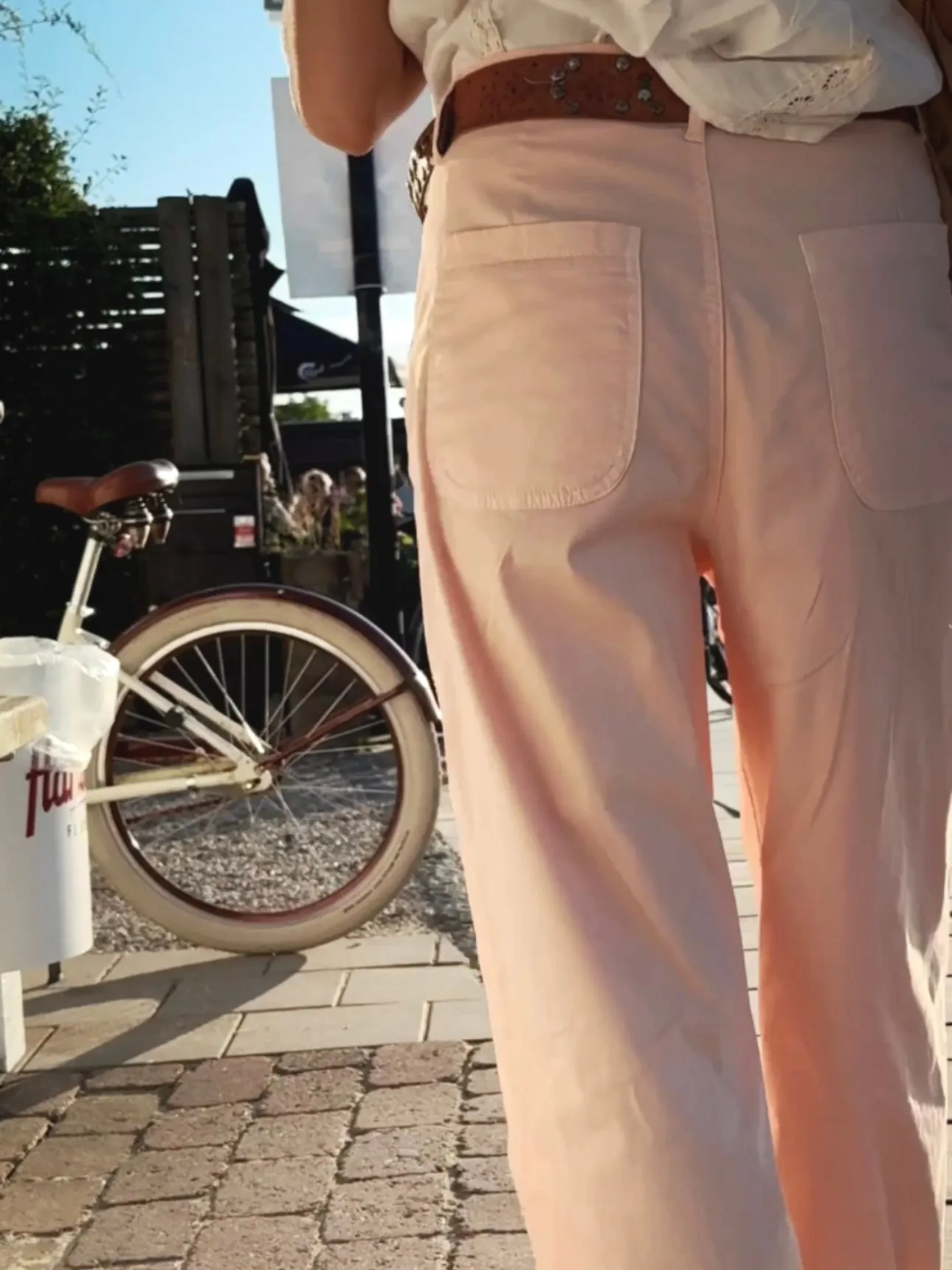 BAGGY CHINOS WITH BIG POCKETS - PEACH