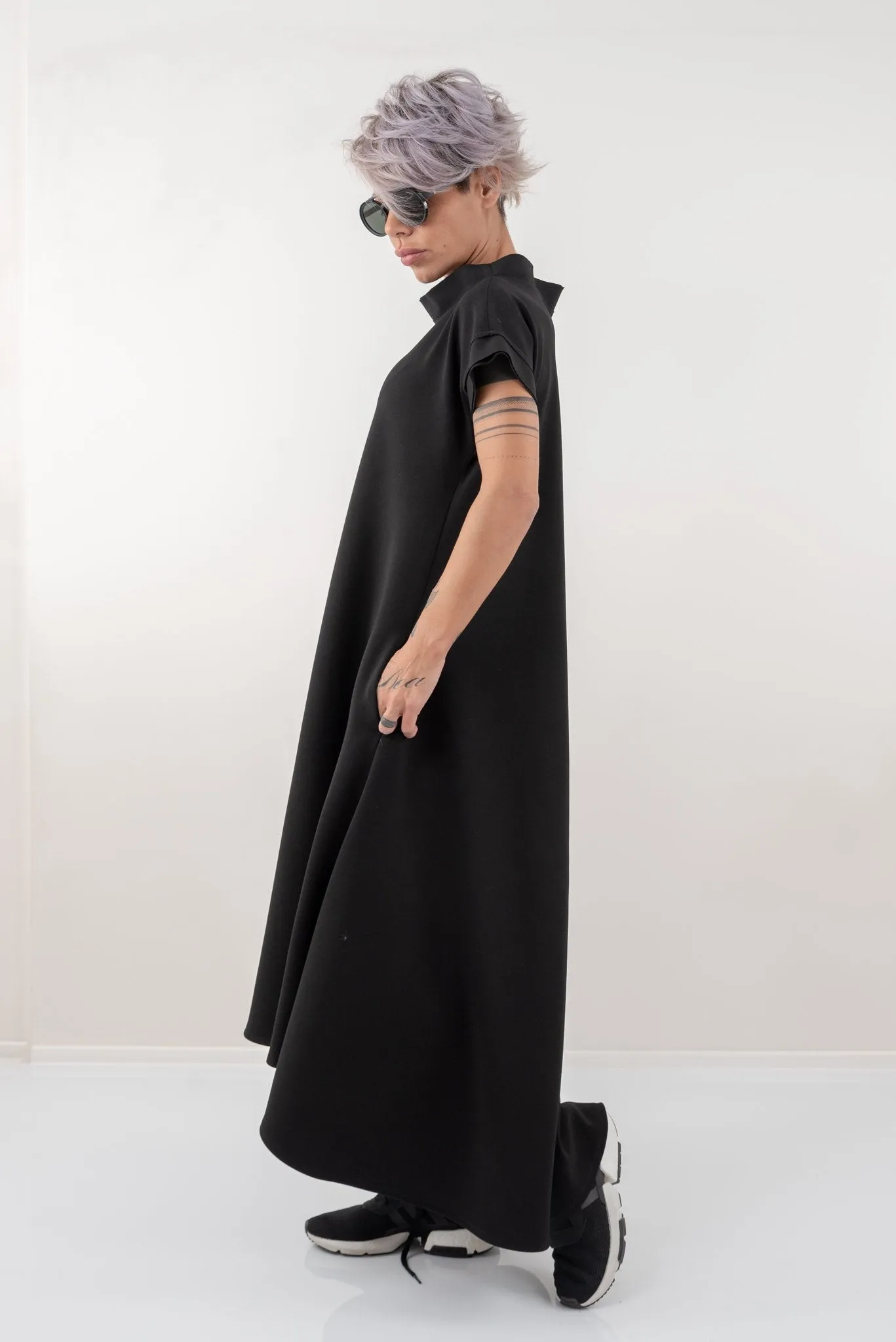 Black Maxi Kaftan Dress With Side Pockets