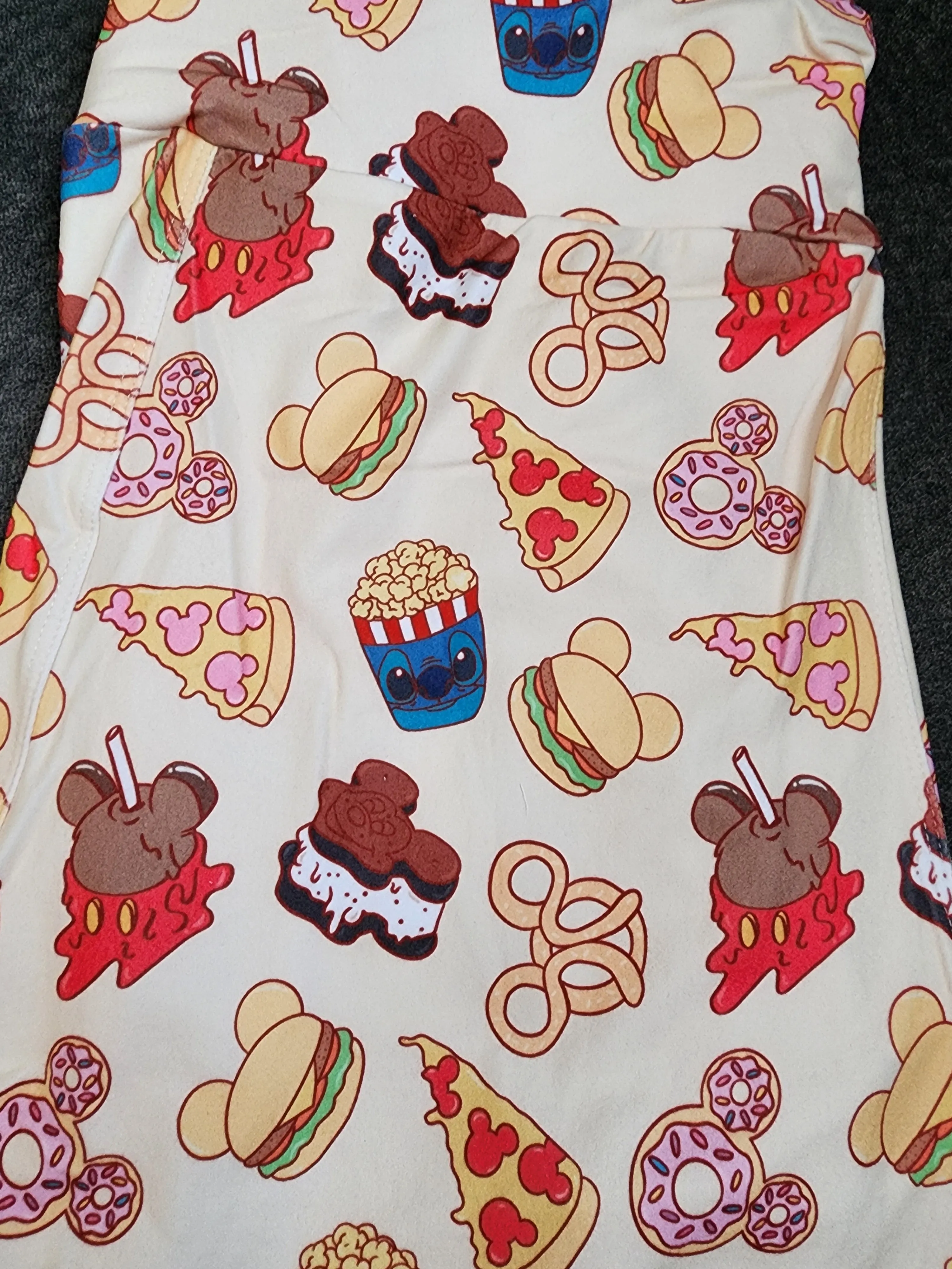 *CP Disneyland Park Mickey Snacks Leggings