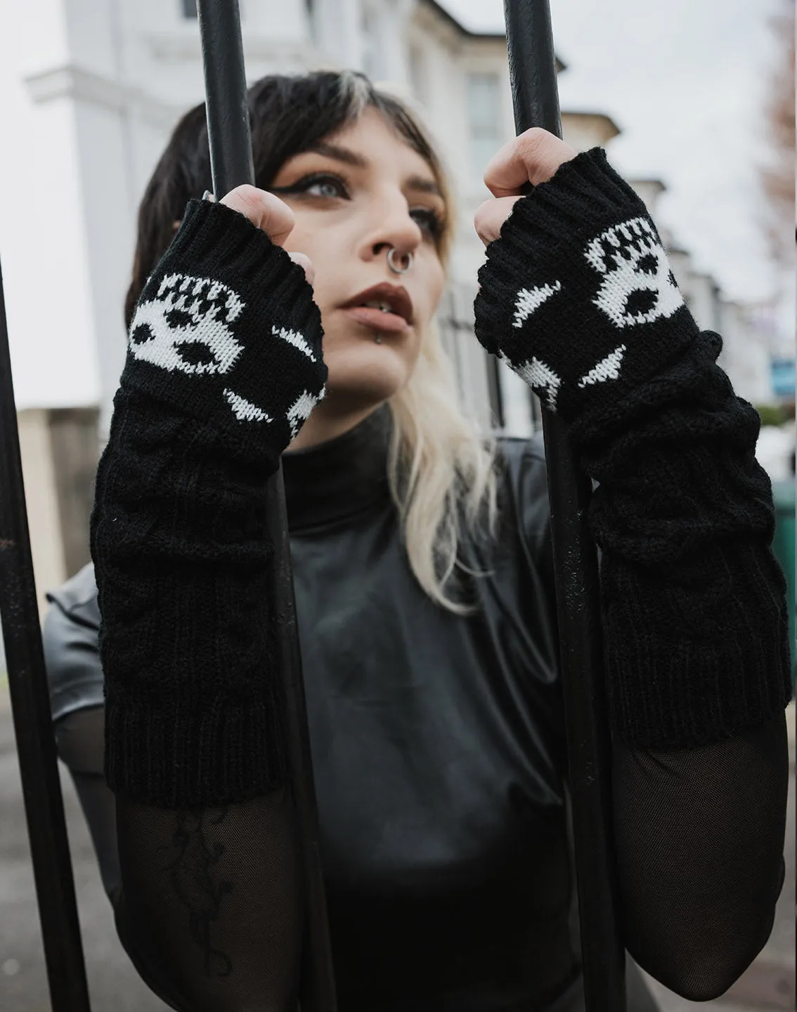 Knitted Skull and Crossbones Fingerless Gloves