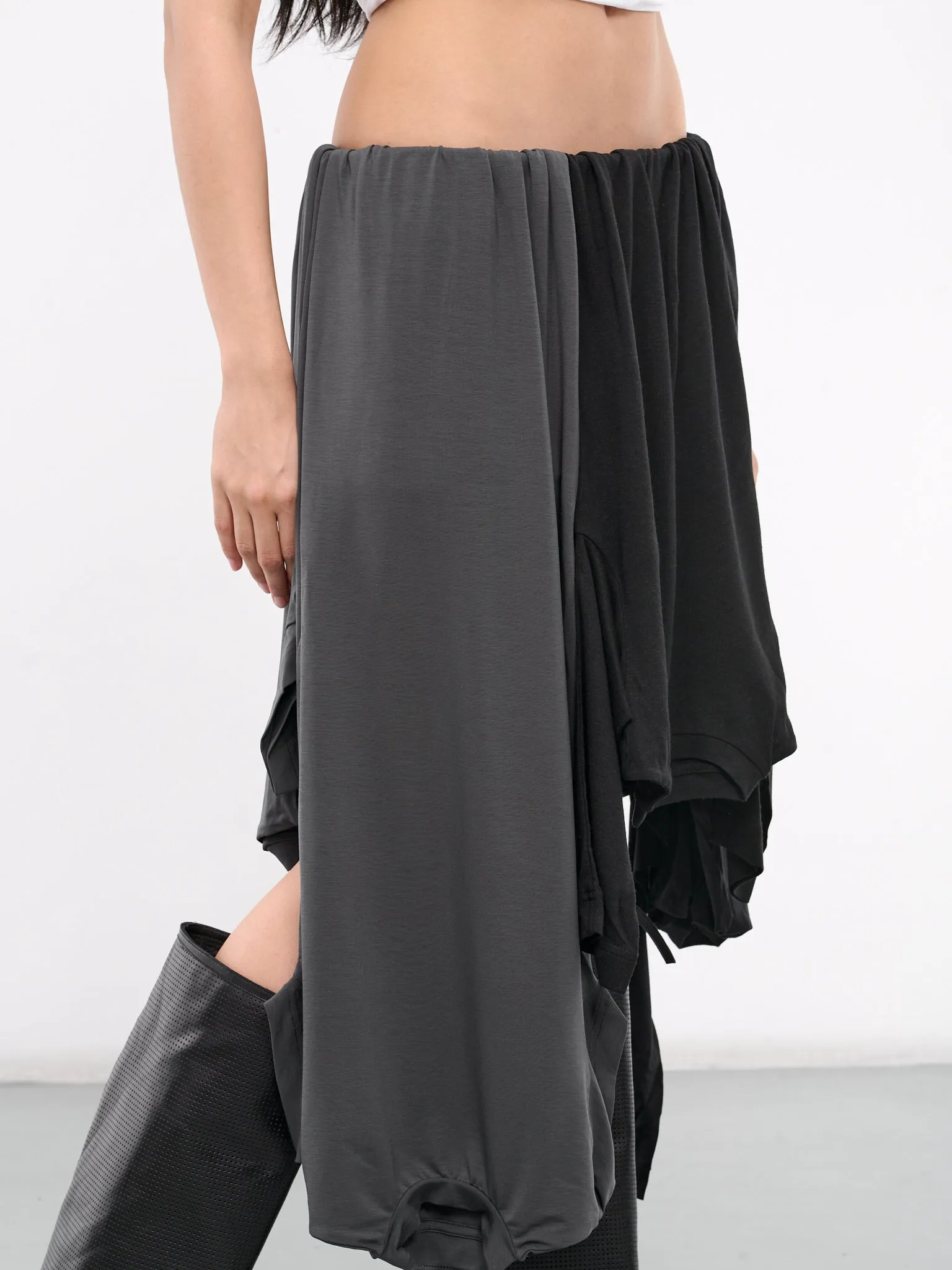 Layered Skirt (AF0460-ANTHRACITE-GREY0