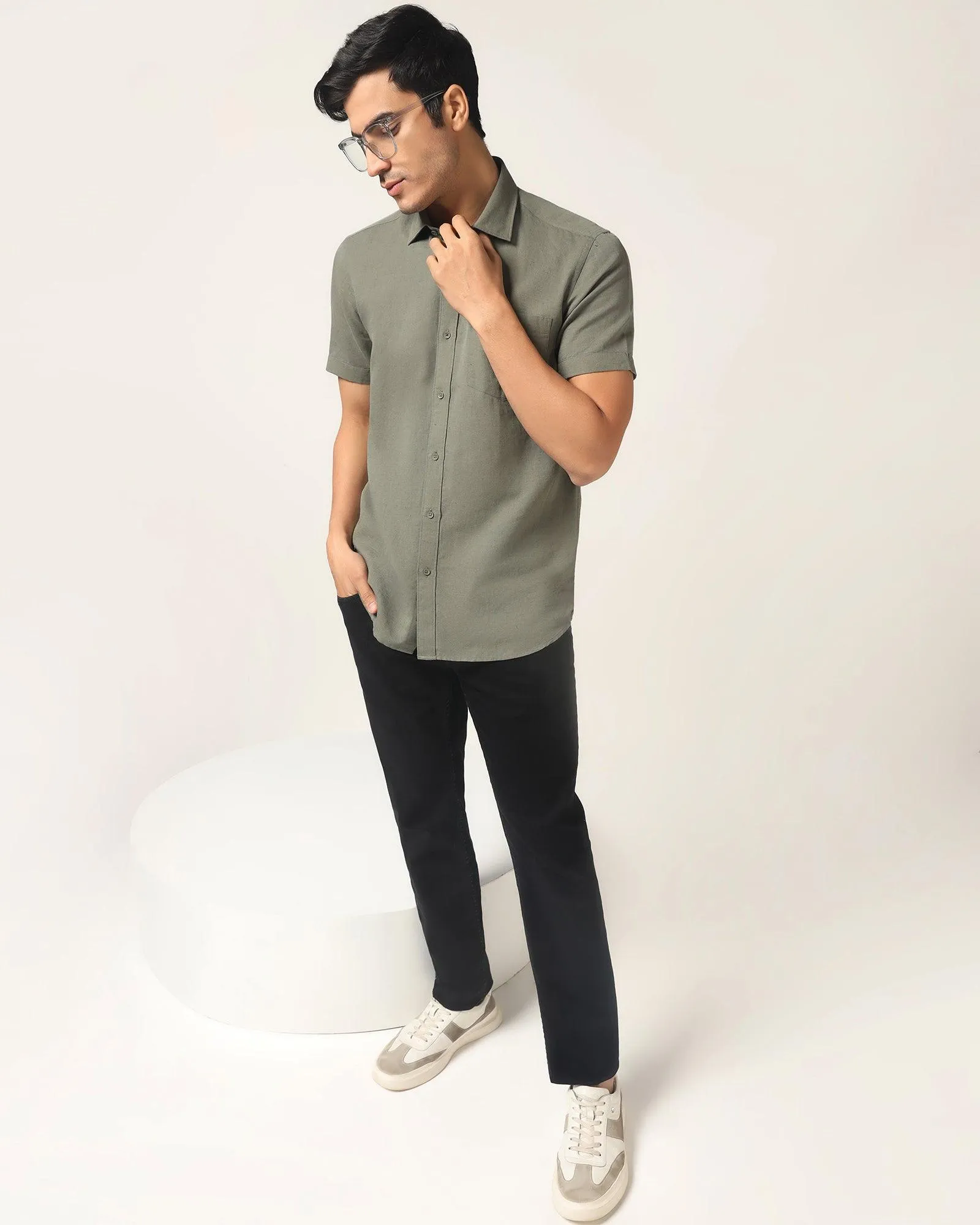 Linen Casual Half Sleeve Olive Solid Shirt - Salmon