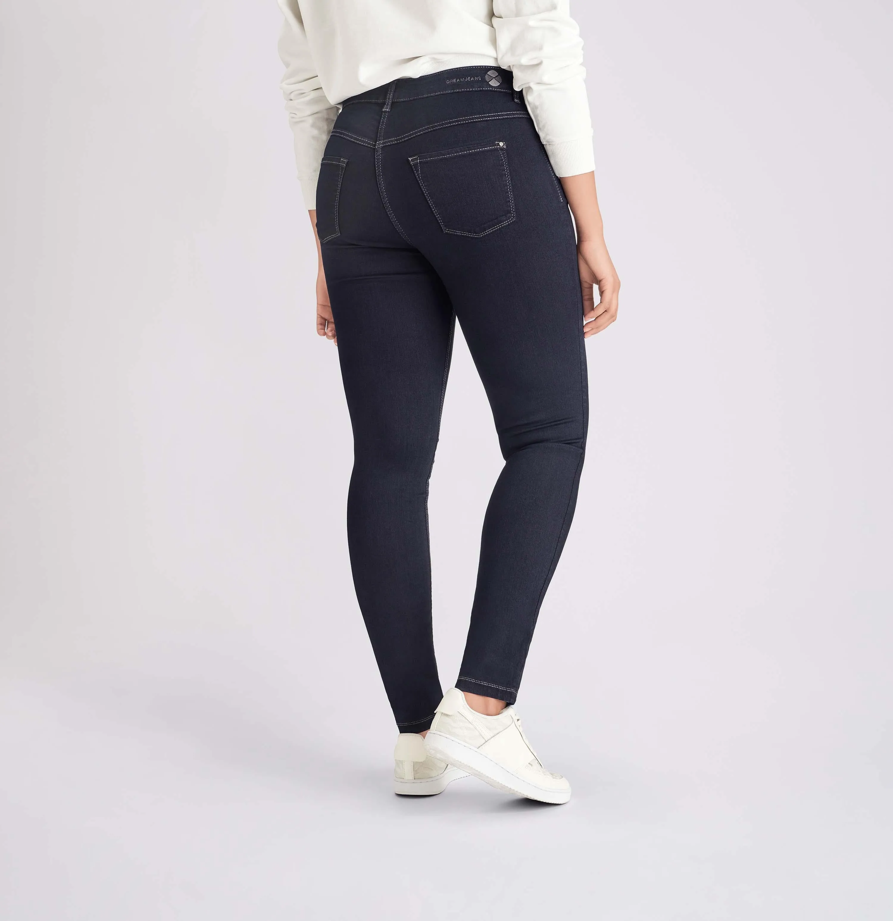 MAC <BR>
Dream Skinny Jeans <BR>
Denim <BR>