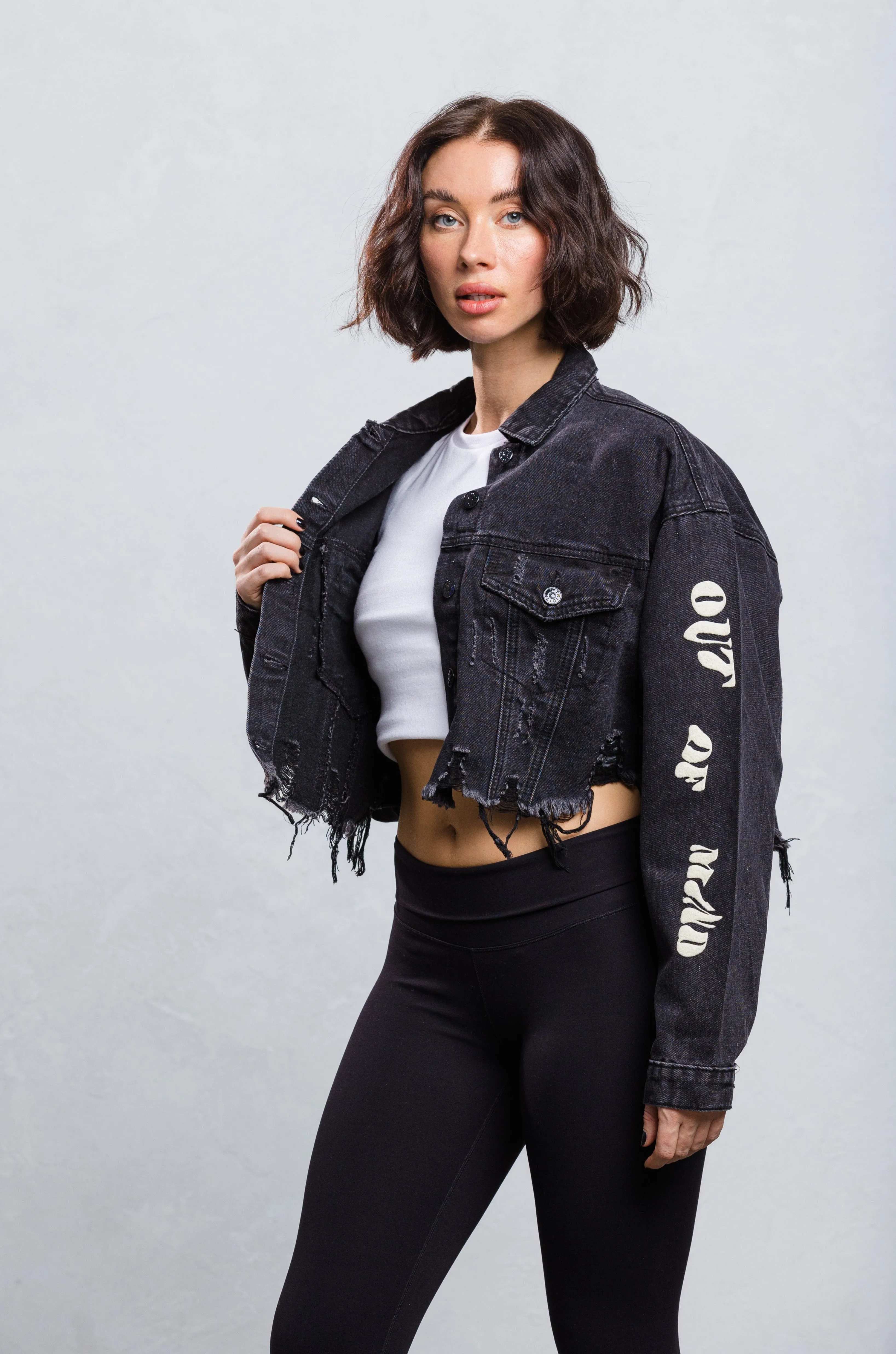 NOT IN THE MOOD Crop Denim Jacket