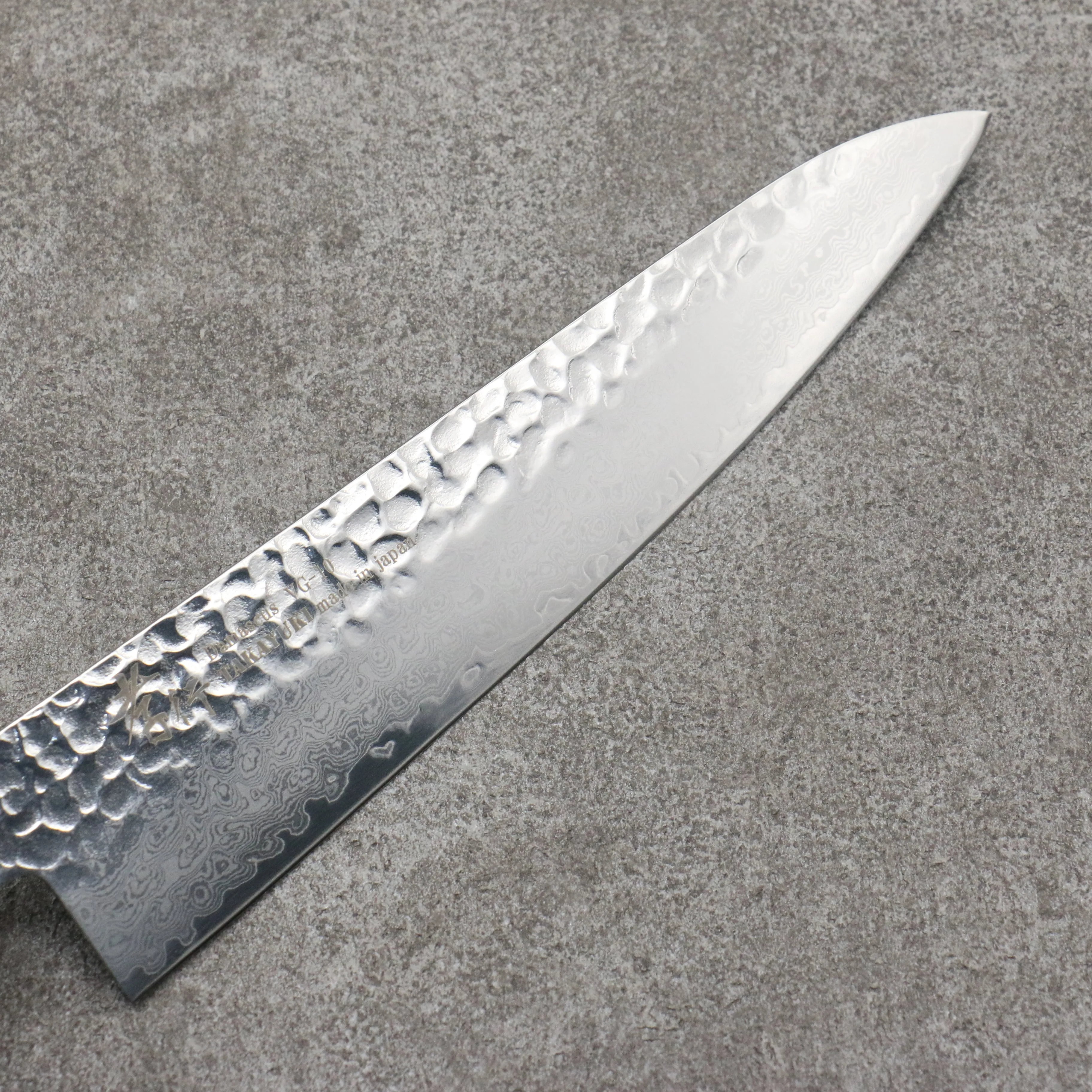 Sakai Takayuki Rinnou VG10 33 Layer Damascus Gyuto 210mm Blue Lacquered Handle