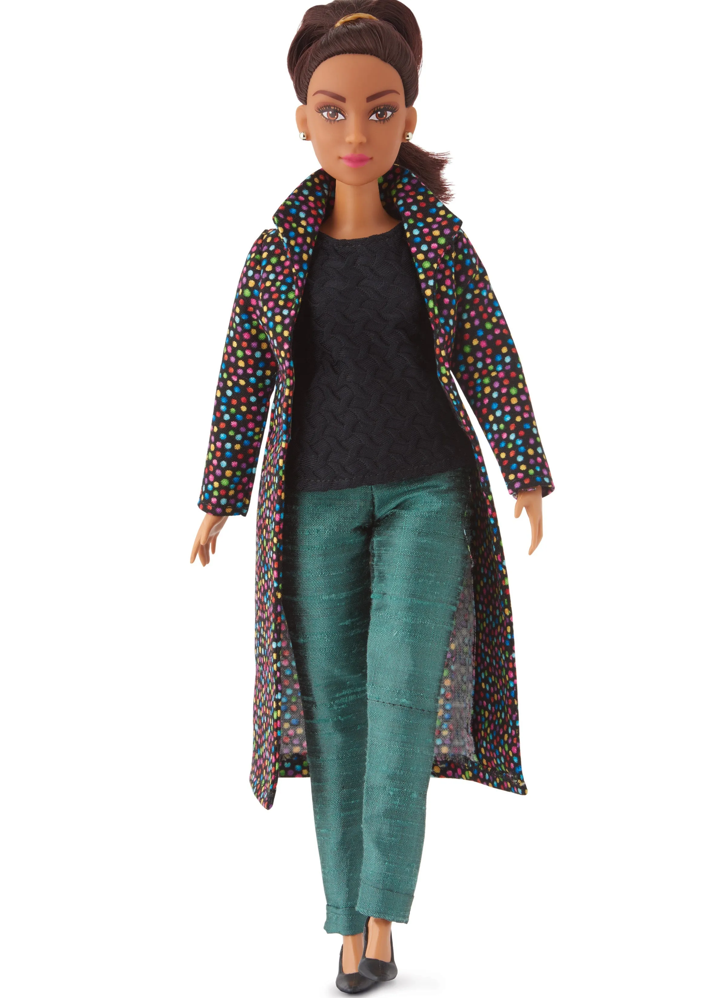 Simplicity 9769 sewing pattern Fashion Clothes for Regular and Curvy Size Dolls